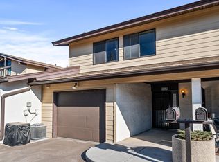 1740 McKnight Rd N #27, Maplewood, MN 55109