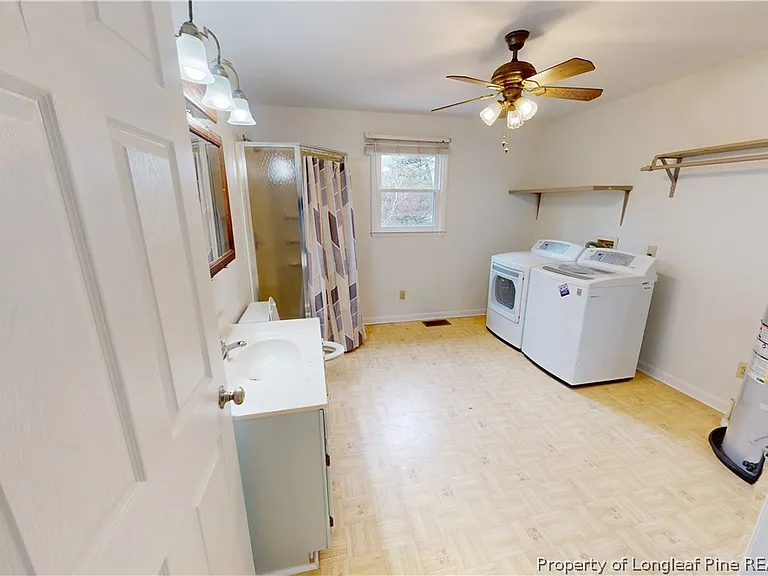 4020 Welmont Dr — Photo 15