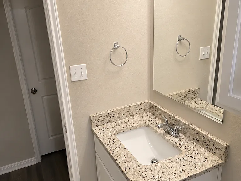 3212 Risinger Rd — Photo 17
