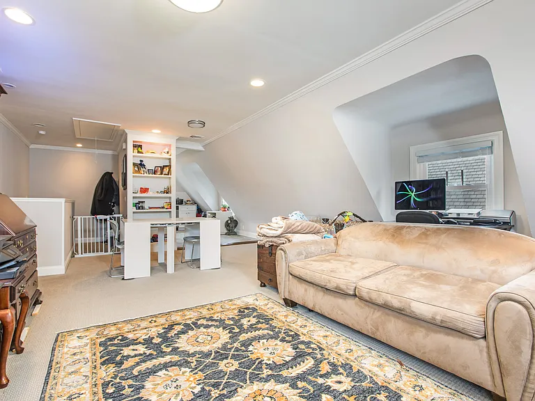 199 Purchase St #2 — Photo 7