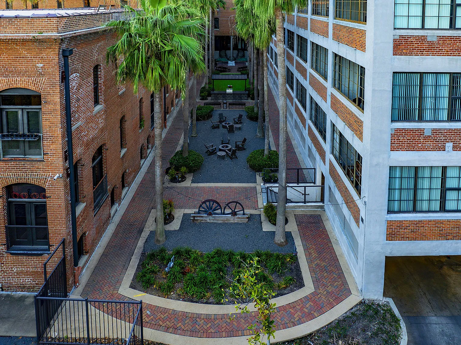 East End Lofts — Photo 3