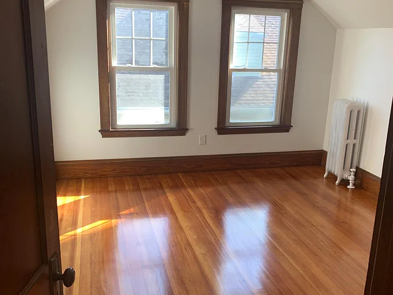 22 Allen St #2 — Photo 10