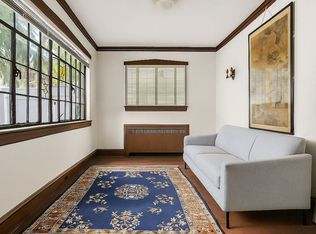 17615 Croydon Rd, Jamaica, NY 11432