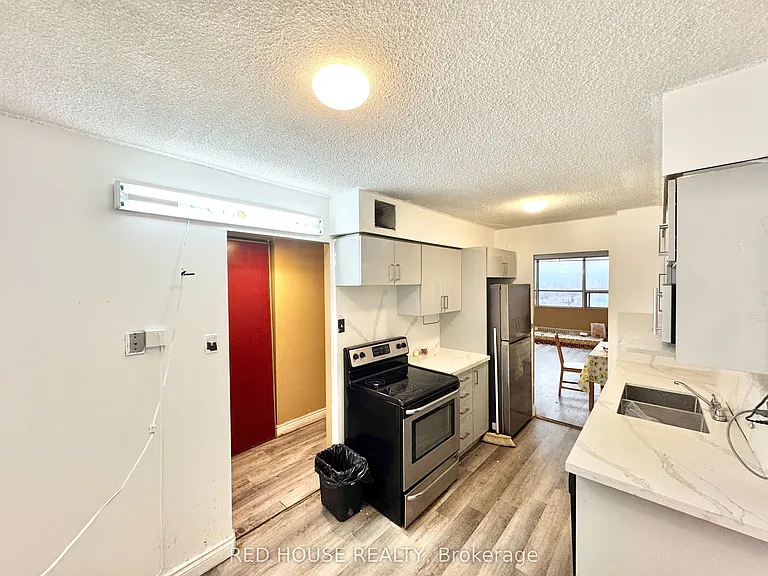 25 Sunrise Ave #1405 — Photo 8