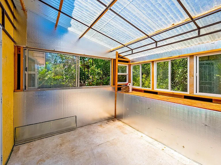1237 Sandra Cir — Photo 16