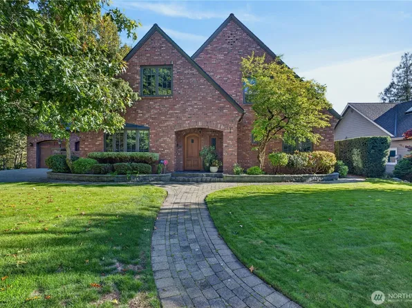 4628 Beaver Pond Drive N, Mount Vernon, WA 98274