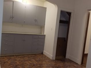 31 N Main St APT 1, Keyser, WV 26726