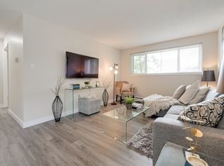 7103 81st Ave NW, Edmonton, AB T6B0E1