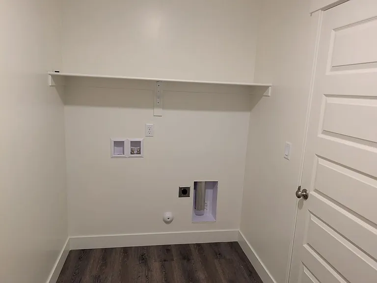 2341 E Siegel Ln — Photo 5