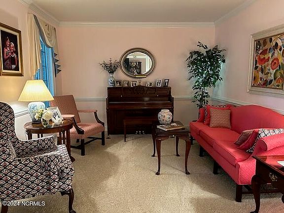 5th image of 2273 Creekridge Drive