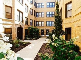 2805 W Lawrence Ave #3, Chicago, IL 60625
