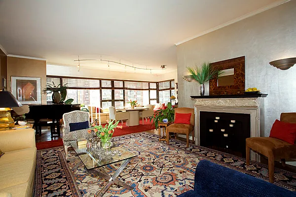 Sold by Brown Harris Stevens | media 6