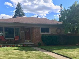 35055 Hees St, Livonia, MI 48150