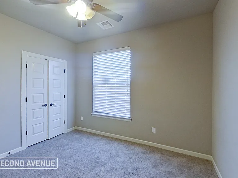 9032 NW 144th St — Photo 7
