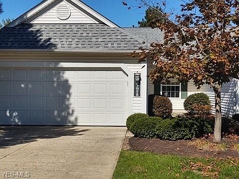 1st image of 33928 Morning Glory Ln