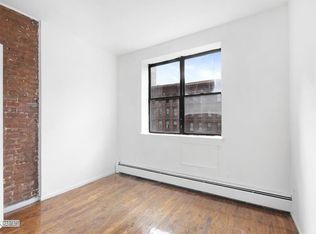 469 W 57th St APT 4E, New York, NY 10019