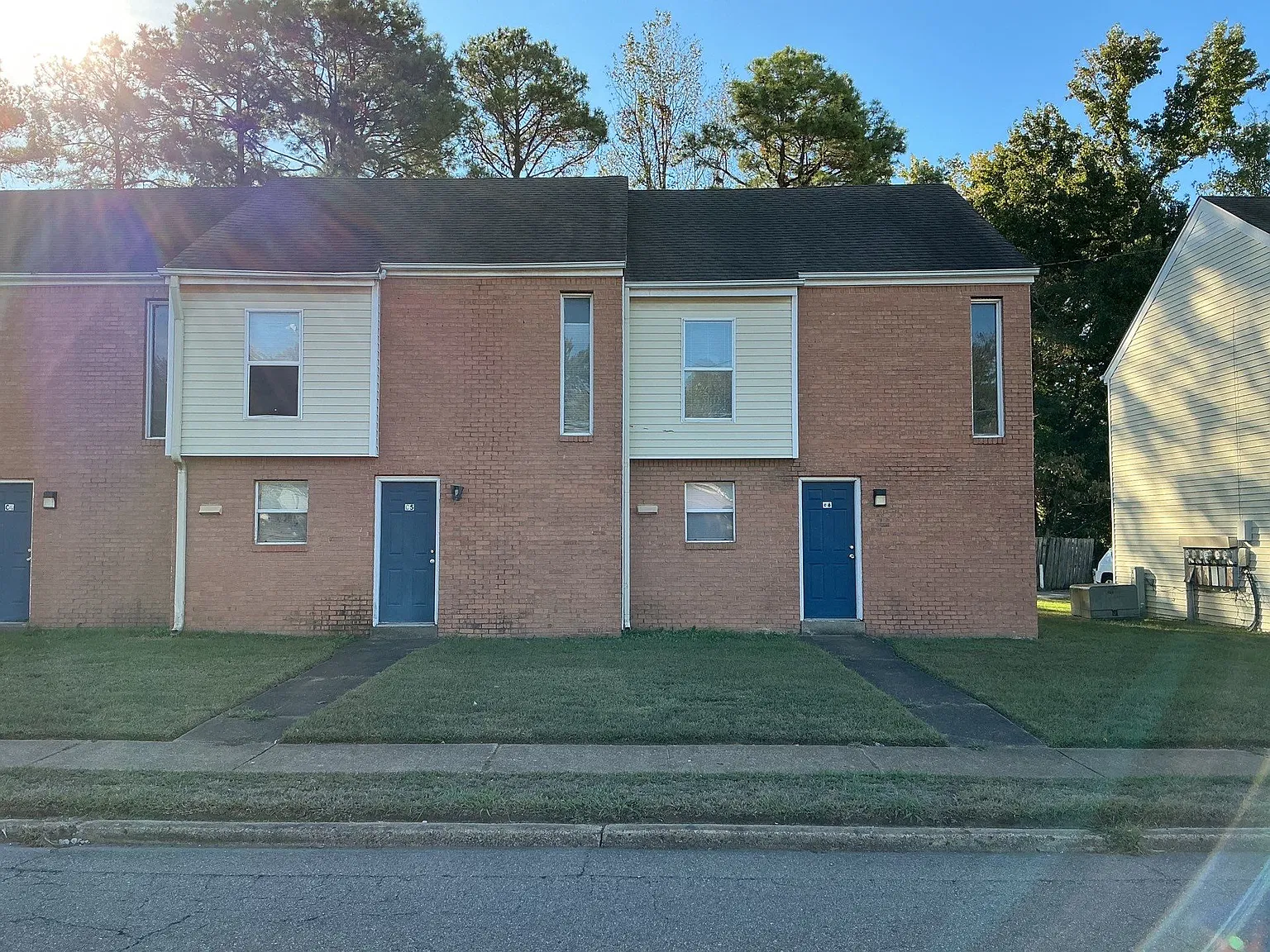 2 bed, 1.5 bath, 1160 sqft, $1,025 — Photo 1