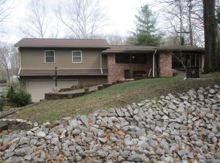 2860 W Shore Dr, Crawfordsville, IN 47933