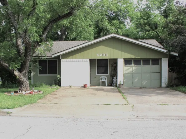 2293 W Tarleton St, Stephenville, TX 76401