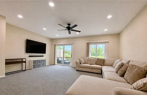 59 Saxonney Cir Photo 1