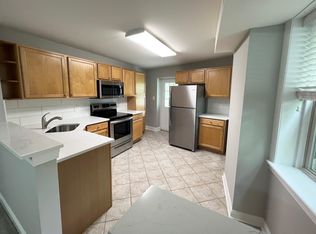 311 W Wayne Ave APT MA1, Wayne, PA 19087