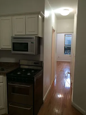 Rented by Acacia Realty | media 13