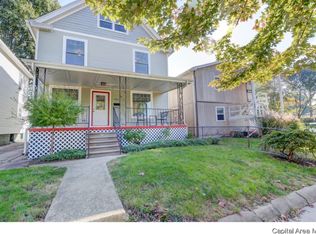 904 N 4th St, Springfield, IL 62702