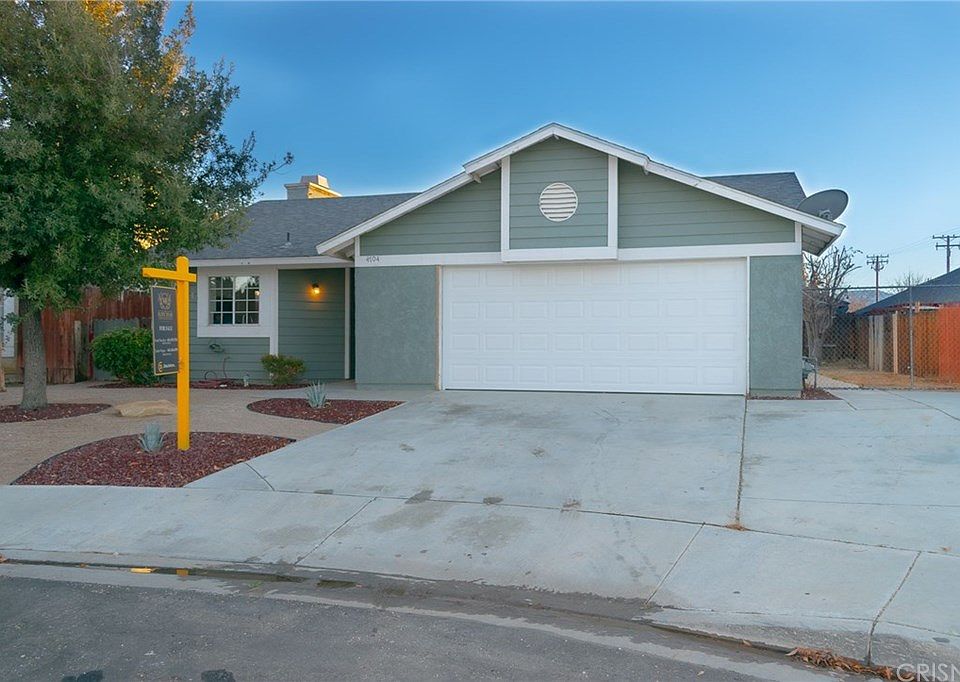 1st image of 4704 Katrina Pl