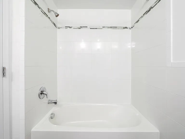 1701 Park Ave #902 — Photo 13