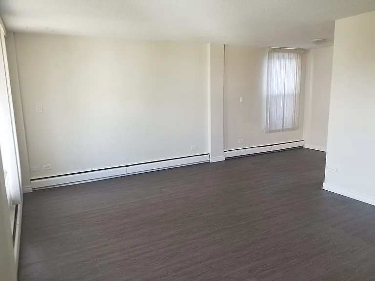 2315 14a St SW #9 — Photo 3