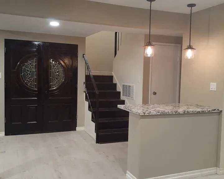 861 Elko Ave — Photo 2