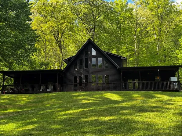 154 Vernon Hollow Rd, Eastern District, WV 25108