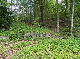 136 Rattling Valley Rd, Deep River, CT 06417