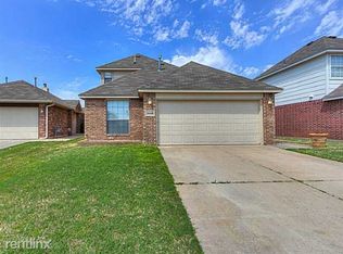 1444 SW 25th Cir, Moore, OK 73170