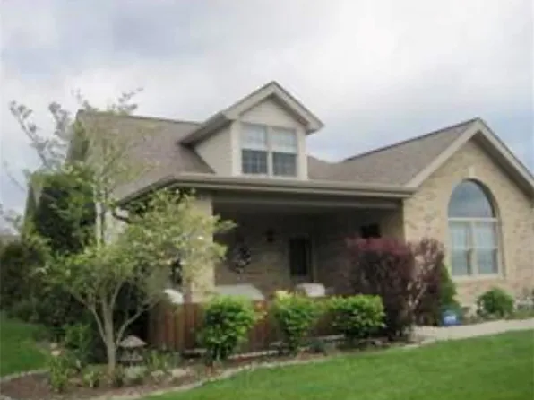 182 Steeplechase Cir W, Gibsonia, PA 15044