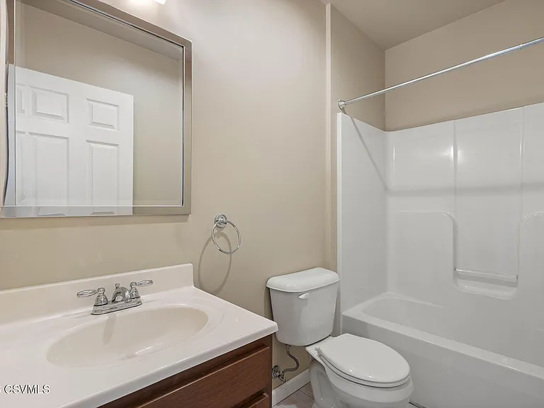 494 Mill St #201 — Photo 11
