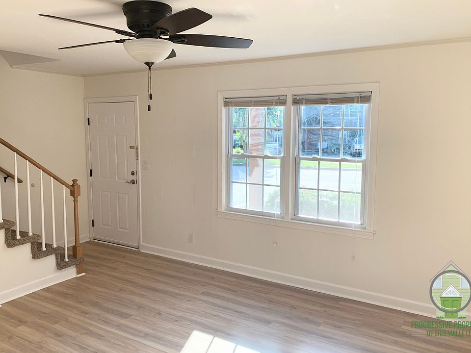 1st image of 3505 E North St #10820198