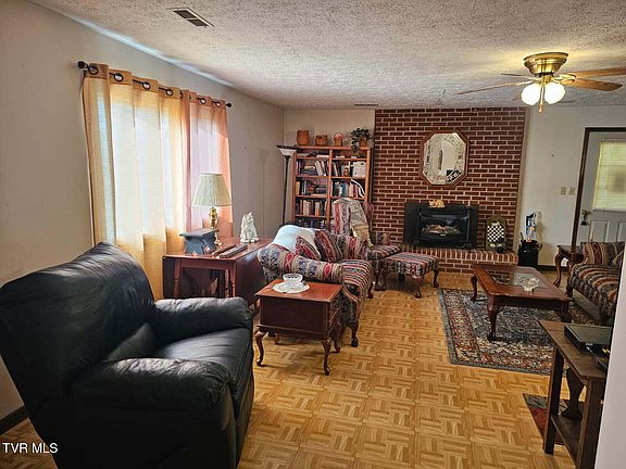 5th image of 175 Fincastle Heights Rd