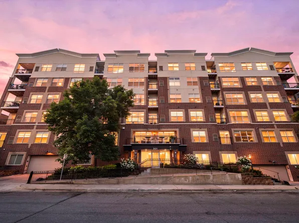 301 Oak Grove St APT 308, Minneapolis, MN 55403
