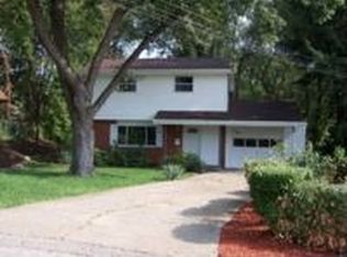 807 Hackberry Dr, Monroeville, PA