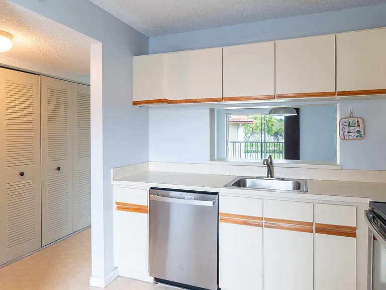 3031 Holiday Springs Blvd #2017 — Photo 9