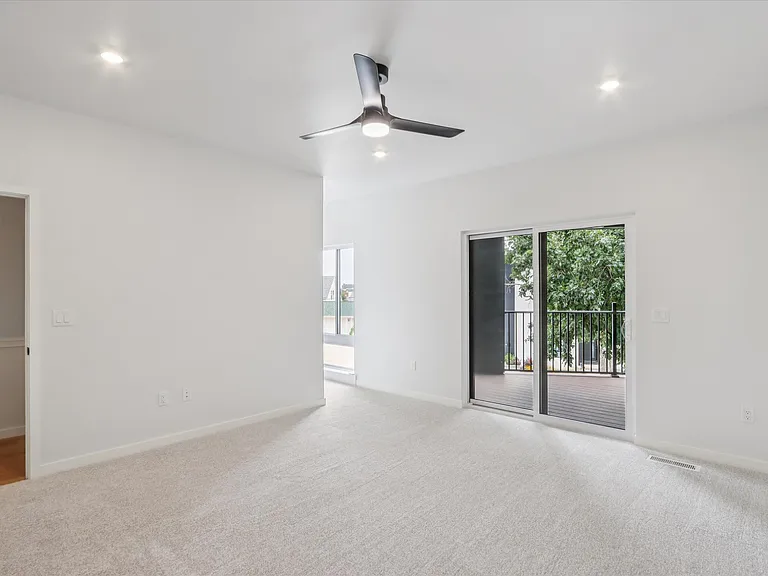 1608 D St SW — Photo 20