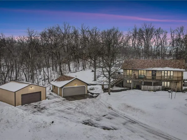 1030 198th Pl, Pella, IA 50219
