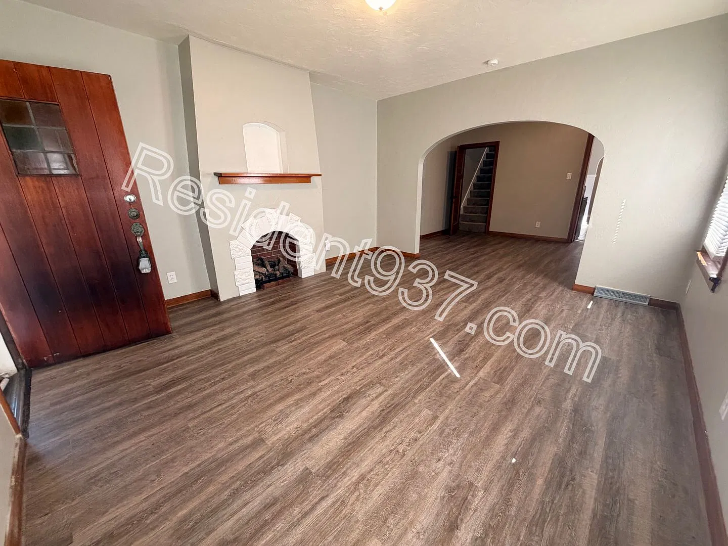 Spacious 3 Bed 1 bath home — Photo 3