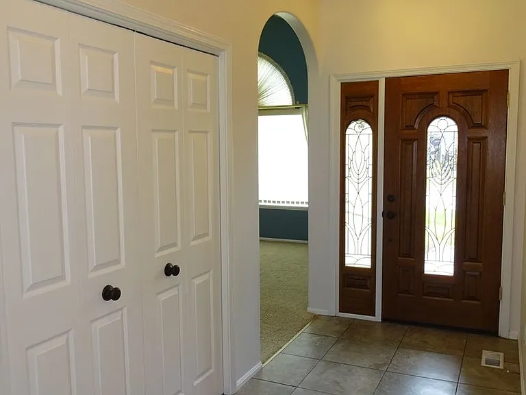 1233 Frogs Leap Ln — Photo 3
