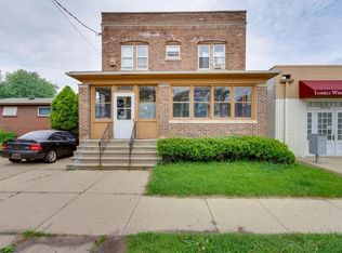 1702 56th St, Kenosha, WI 53140