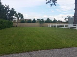 68 Palm Hill Rd, Venice, FL 34285