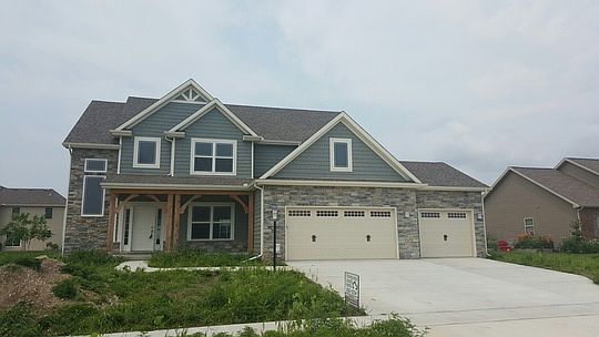 2nd image of 3 Fletcher Ct