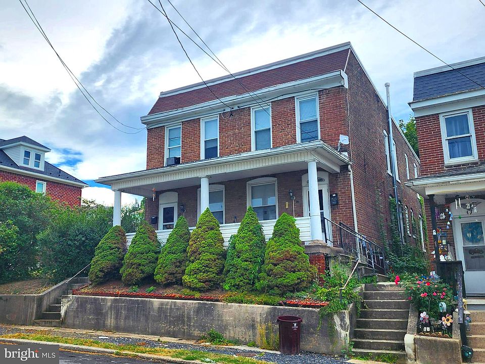 2nd image of 46 Marion St