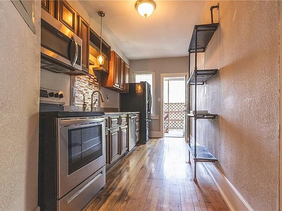 2nd image of 110 W 36th St APT 3E